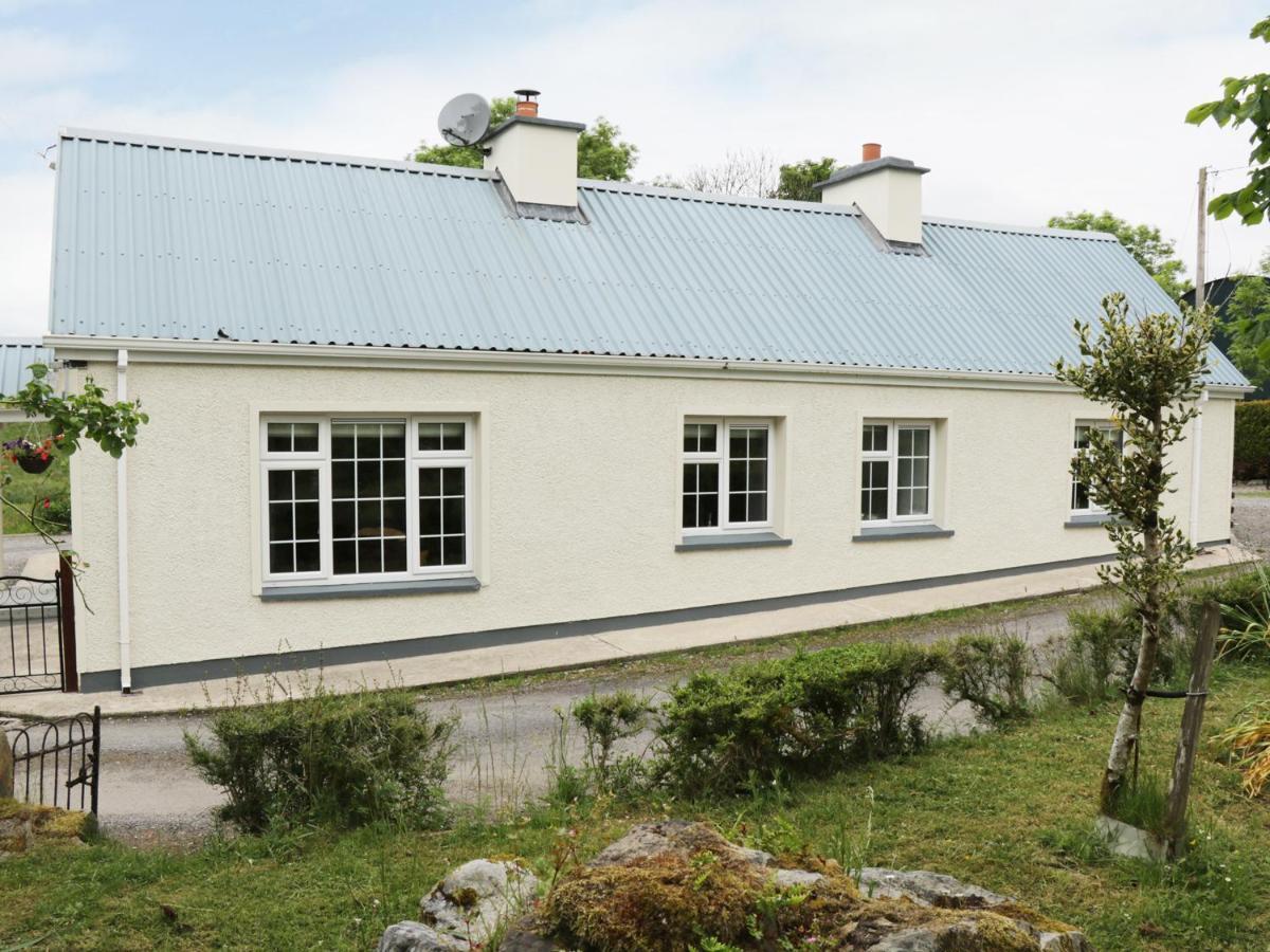 Hawthorn Hideaway Manorhamilton Exterior foto