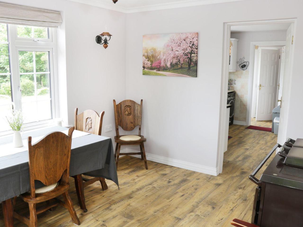 Hawthorn Hideaway Manorhamilton Exterior foto